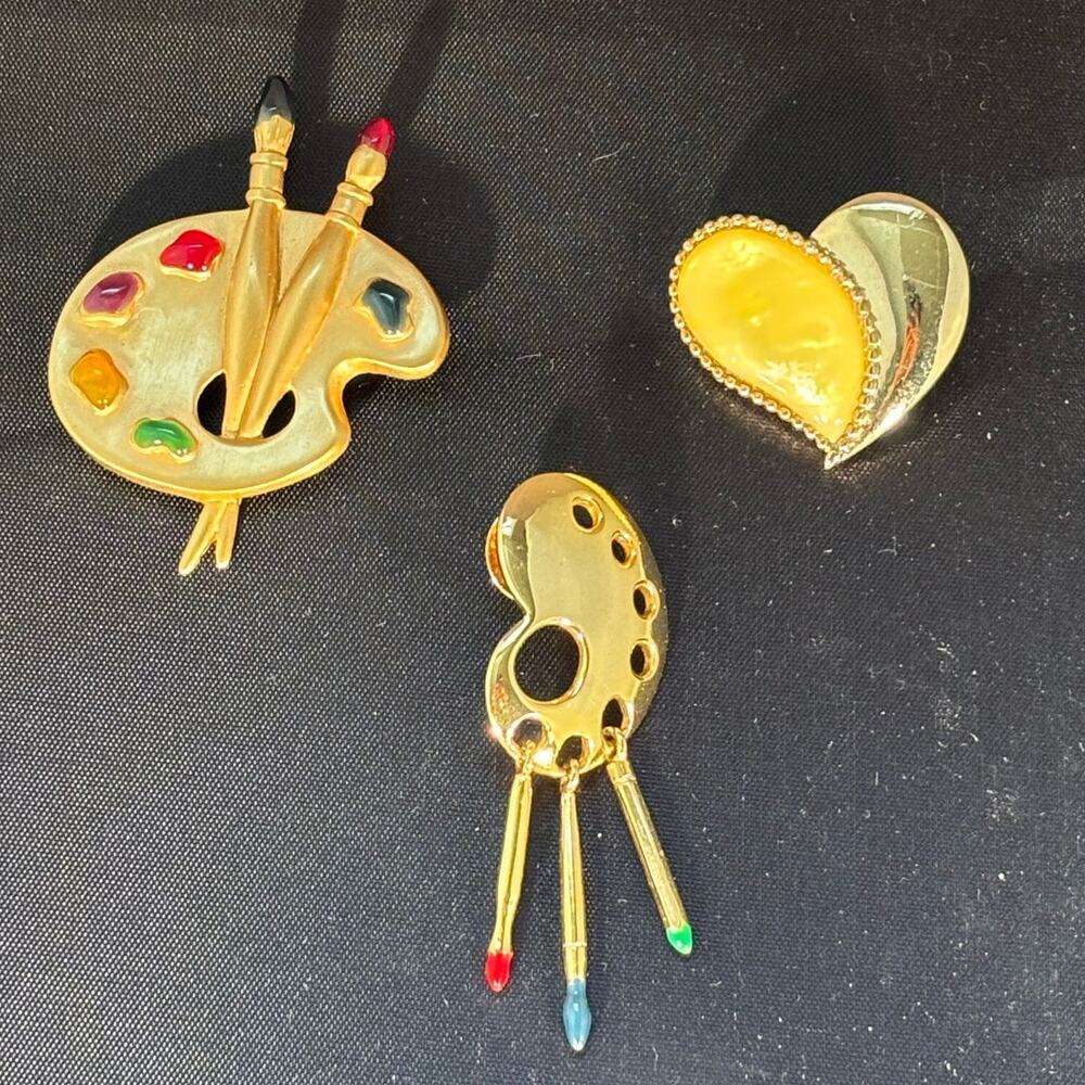 Vintage Gold Tone Jewelry Lot 3 Lapel Pins Artist Palette Heart